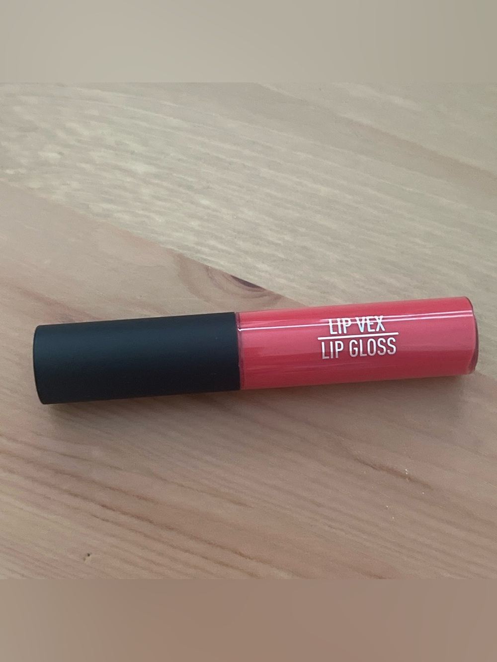 Sigma Beauty Lip Vex Gloss in Vivid